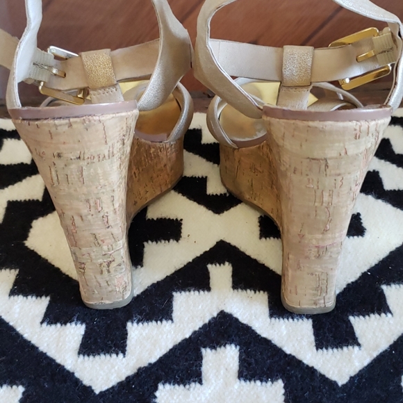 MK Gold T-Strap Wedge Sandal - Picture 5 of 7